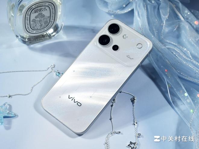 gu1q831r53VVRWQ8.jpg