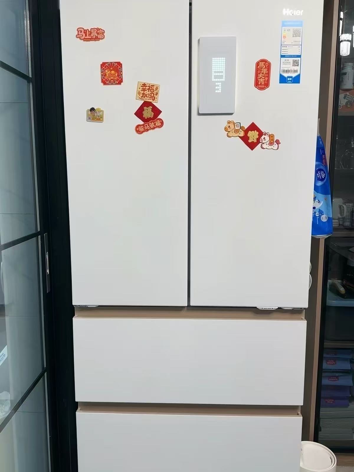 nDHHxDY3ea1eeHxP.jpg