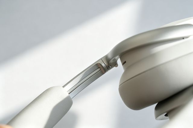 zDF9Oo3HTb8jFdSp.jpg